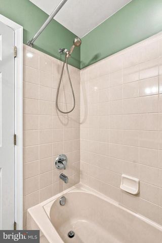 3902 BUXMONT RD, Marlton, NJ 08053