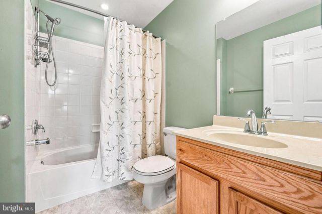 3902 BUXMONT RD, Marlton, NJ 08053
