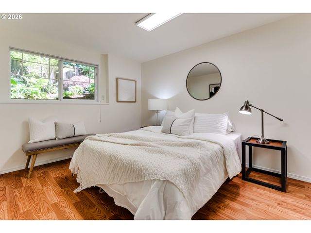 3185 KEVINGTON Ave, Eugene, OR 97405