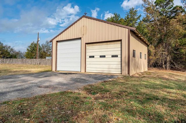 2906 VZ CR 4923, Ben Wheeler, TX 75754