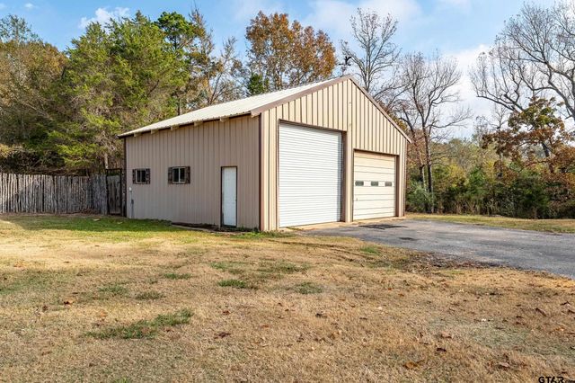 2906 VZ CR 4923, Ben Wheeler, TX 75754