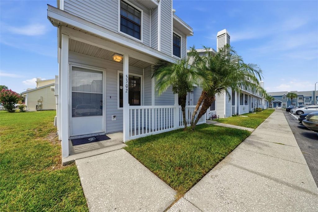 5302 LADYWELL COURT, Tampa, FL 33624