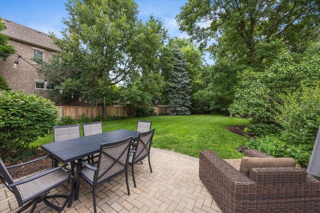 3929 Grove Avenue, Western Springs, IL 60558