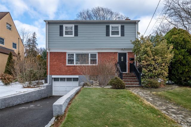 29 Oakdale Avenue, New Rochelle, NY 10801