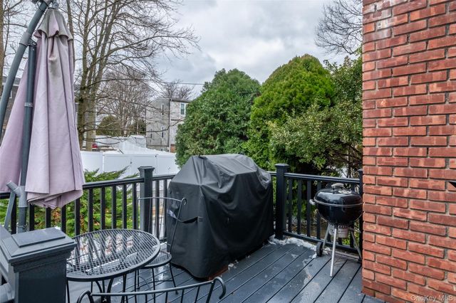 29 Oakdale Avenue, New Rochelle, NY 10801