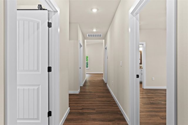 322 Madison 1458, Huntsville, AR 72740