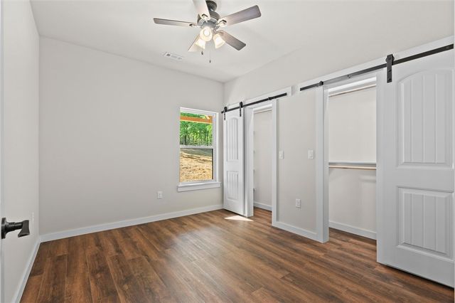 322 Madison 1458, Huntsville, AR 72740