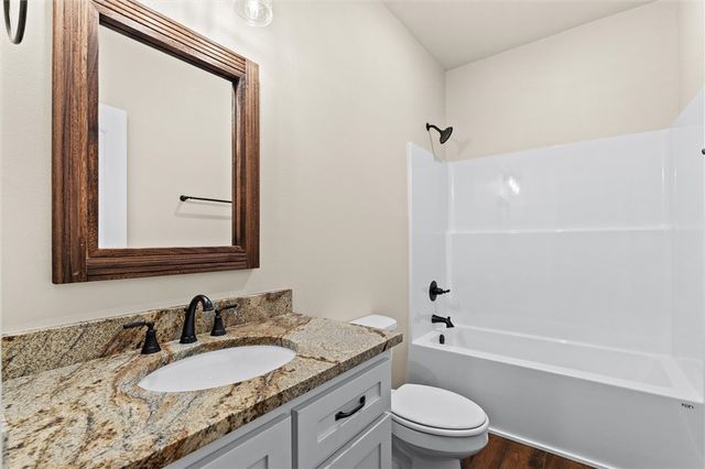 322 Madison 1458, Huntsville, AR 72740