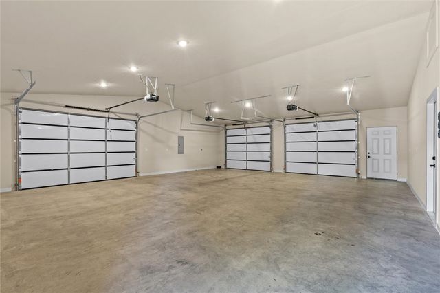 322 Madison 1458, Huntsville, AR 72740