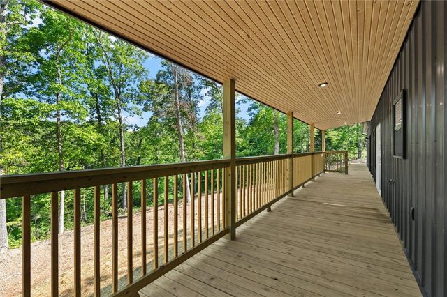 322 Madison 1458, Huntsville, AR 72740
