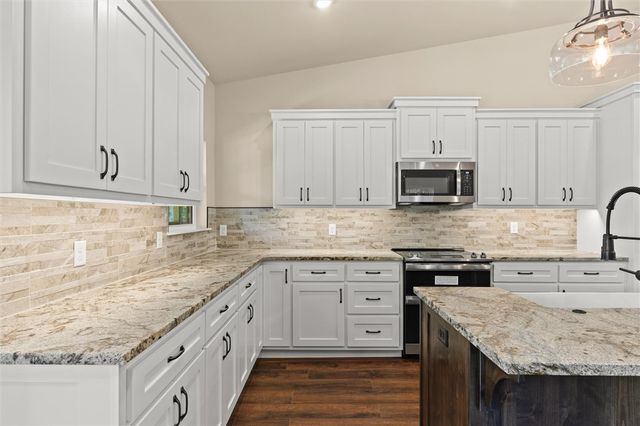 322 Madison 1458, Huntsville, AR 72740