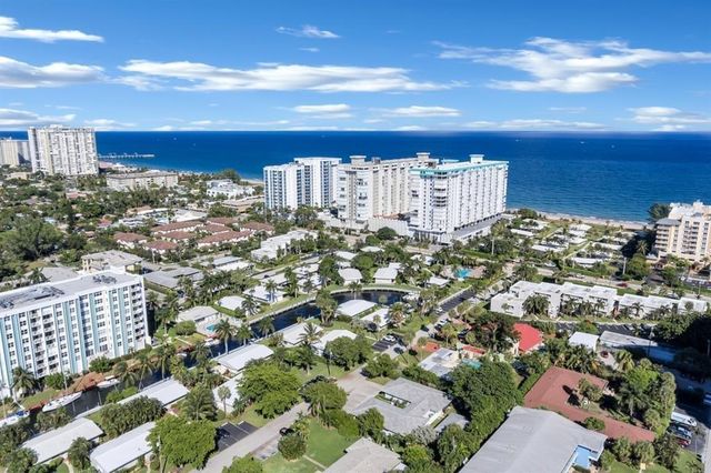 3218 SE 11th Street B, Pompano Beach, FL 33062