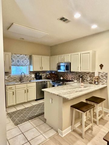 59 Marina Cove Drive, Niceville, FL 32578