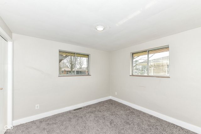 2328 E 9th Street, Anderson, IN 46012