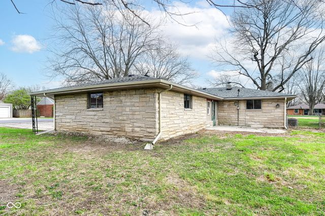 2328 E 9th Street, Anderson, IN 46012