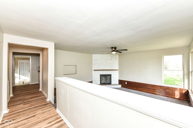 2328 E 9th Street, Anderson, IN 46012