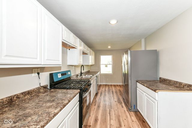 2328 E 9th Street, Anderson, IN 46012