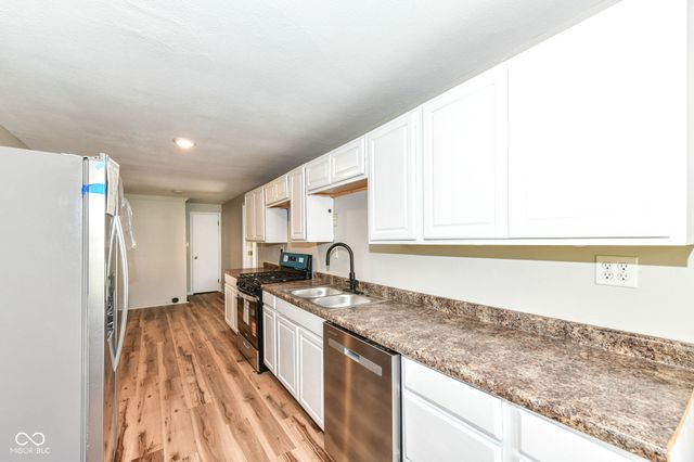 2328 E 9th Street, Anderson, IN 46012