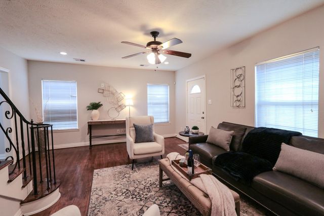 4609 University Oaks Boulevard, Houston, TX 77004