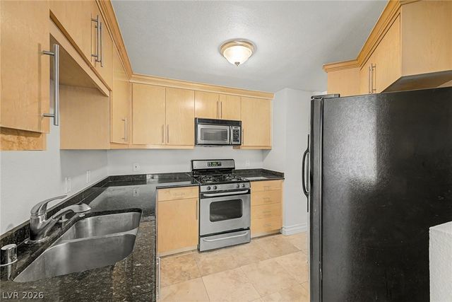 260 East Flamingo Road 220, Las Vegas, NV 89169