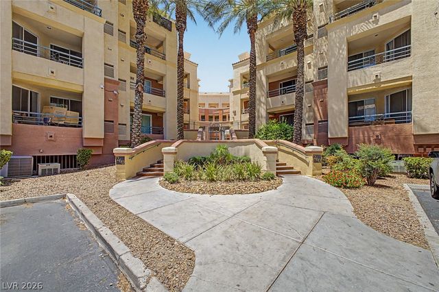 260 East Flamingo Road 220, Las Vegas, NV 89169