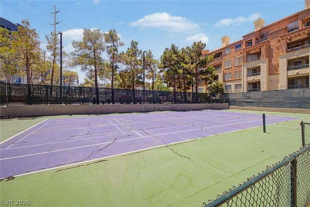 260 East Flamingo Road 220, Las Vegas, NV 89169