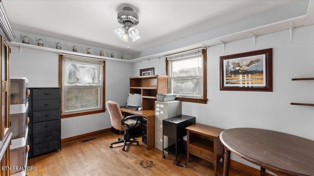 10528 Thorngrove Pike, Strawberry Plains, TN 37871