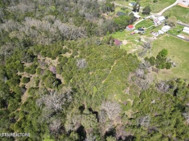 10528 Thorngrove Pike, Strawberry Plains, TN 37871