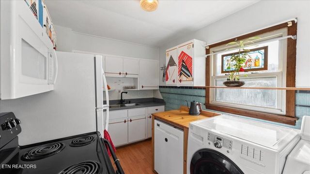 10528 Thorngrove Pike, Strawberry Plains, TN 37871