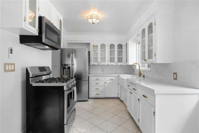 412 E Camile, Santa Ana, CA 92701