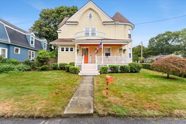 220 Smith St, North Attleboro, MA 02760