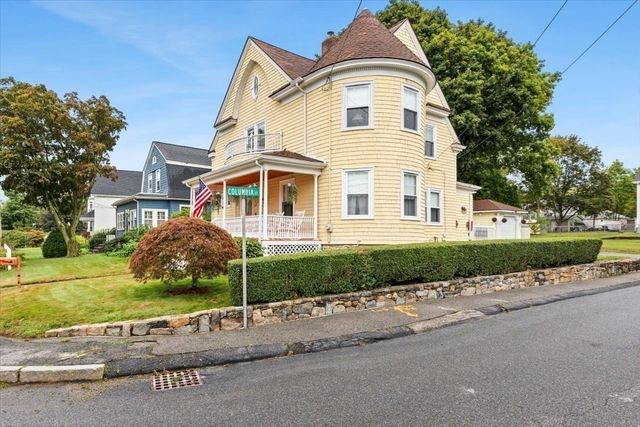 220 Smith St, North Attleboro, MA 02760