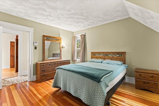 220 Smith St, North Attleboro, MA 02760