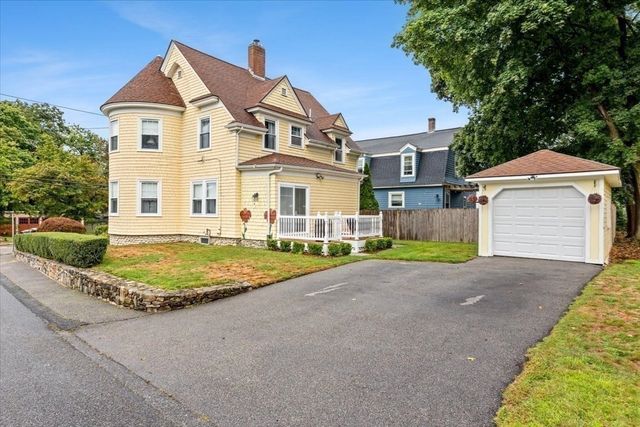 220 Smith St, North Attleboro, MA 02760