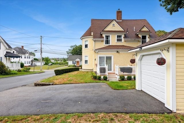 220 Smith St, North Attleboro, MA 02760