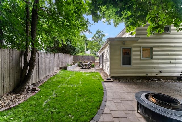 7 Terrace Pl, Fitchburg, MA 01420