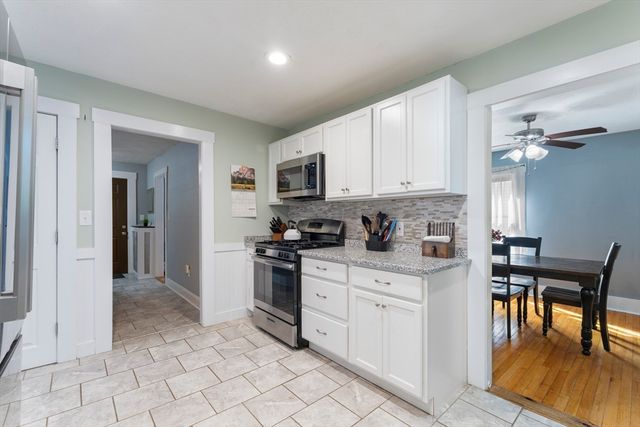 7 Terrace Pl, Fitchburg, MA 01420