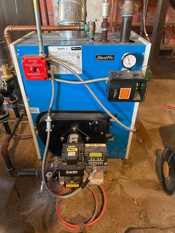 41 N Paul St, Stoughton, MA 02072