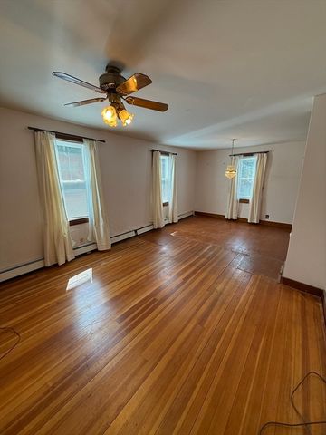 41 N Paul St, Stoughton, MA 02072