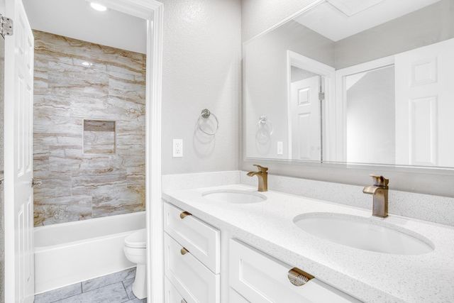 11870 Flanagan Court, Dublin, CA 94568