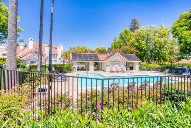 11870 Flanagan Court, Dublin, CA 94568