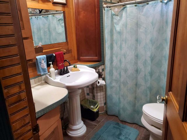 9173 220th Avenue, Stanwood, MI 49346