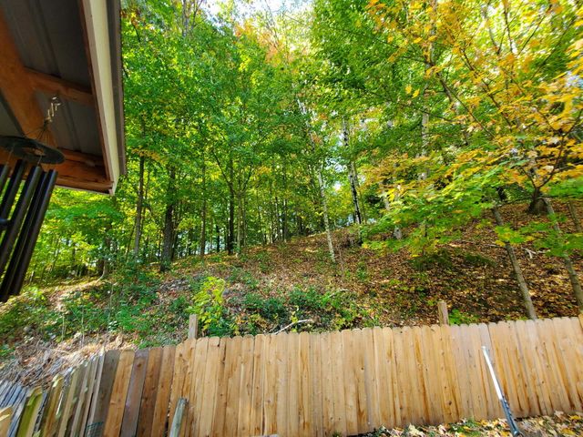 9173 220th Avenue, Stanwood, MI 49346