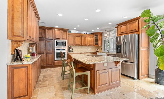 16018 Alsace, San Antonio, TX 78232