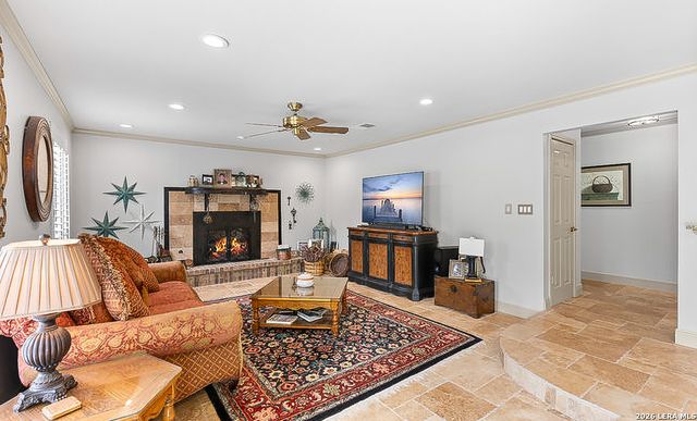 16018 Alsace, San Antonio, TX 78232