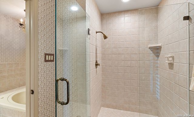 16018 Alsace, San Antonio, TX 78232