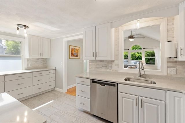 60 Lakeshore Avenue, Beverly, MA 01915