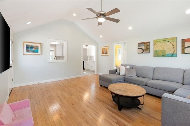 60 Lakeshore Avenue, Beverly, MA 01915
