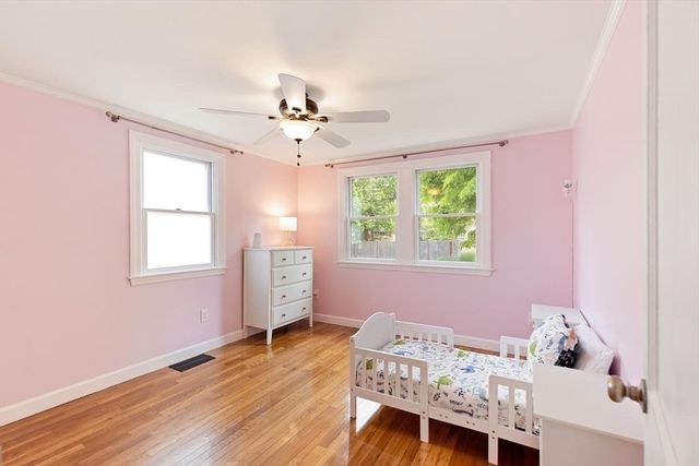 60 Lakeshore Avenue, Beverly, MA 01915