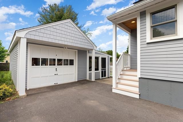 60 Lakeshore Avenue, Beverly, MA 01915
